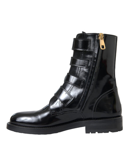 Botas de cuero negro con hebillas de cristal