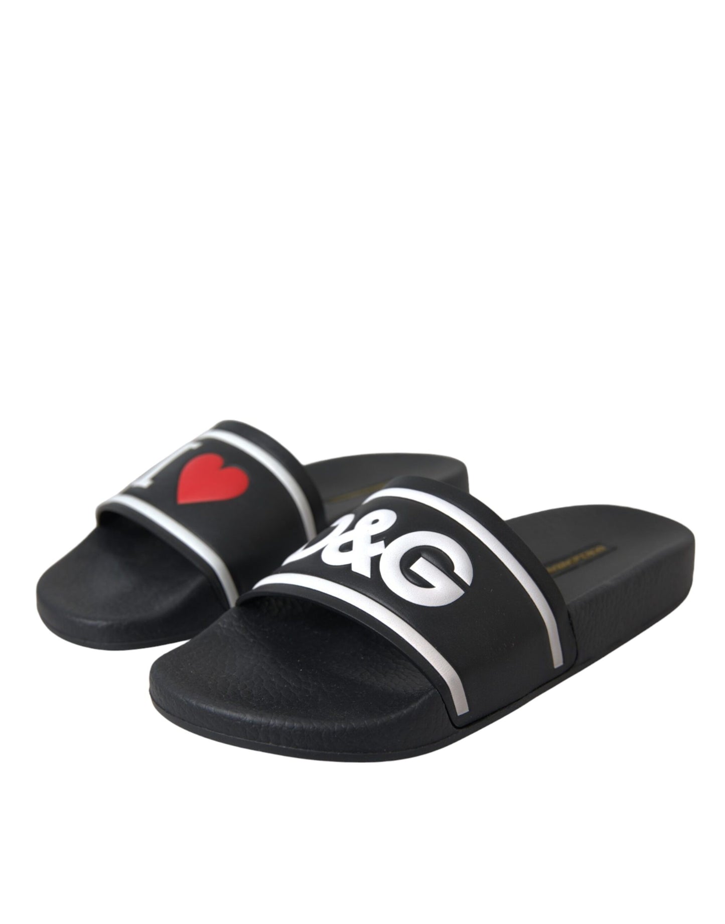 Sandalias y chanclas de cuero negro con la frase "I Love D&amp;G"