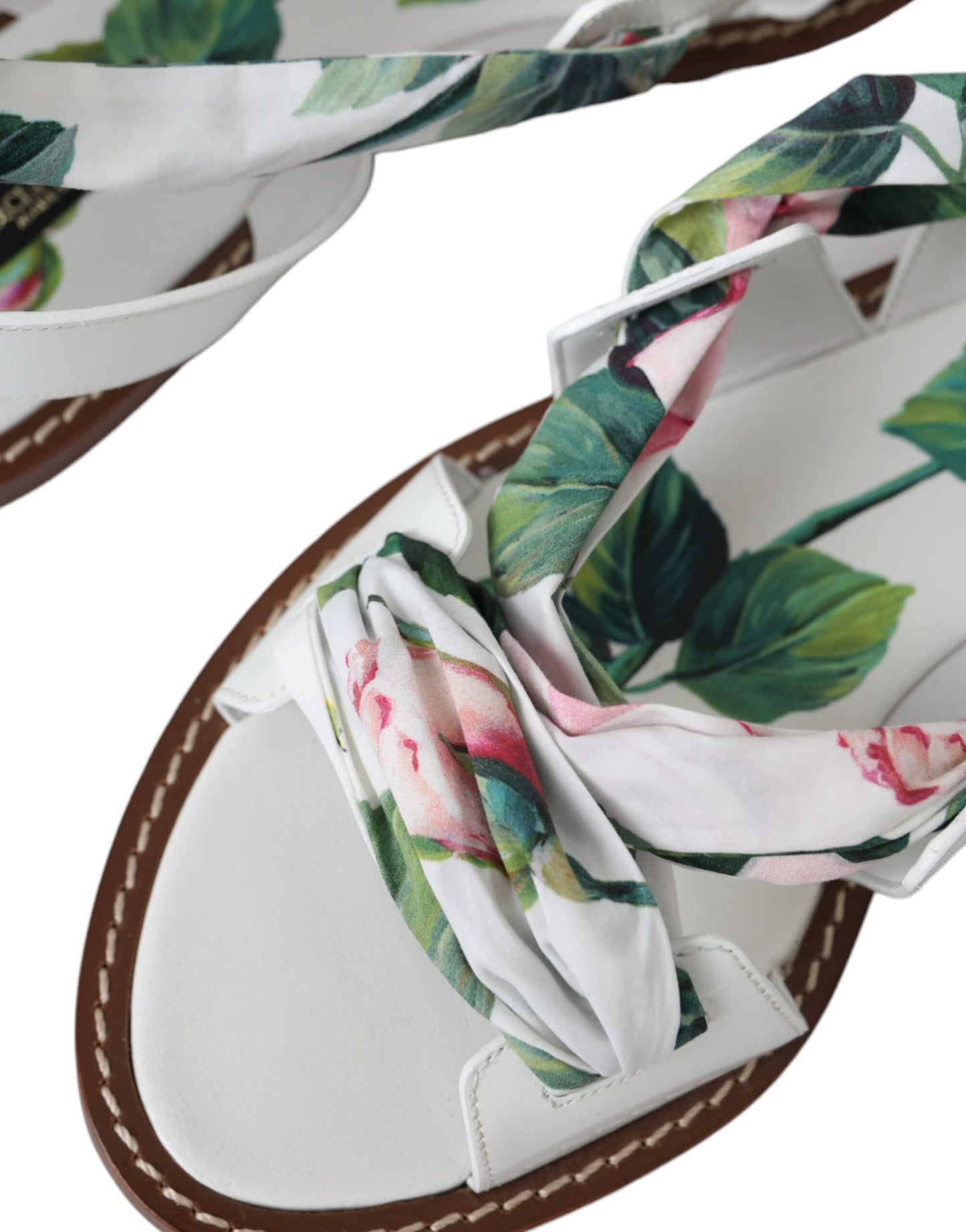 Sandalias cruzadas hasta el tobillo con estampado floral multicolor