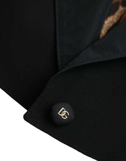 Chaqueta corta de poliéster negro con mangas abullonadas