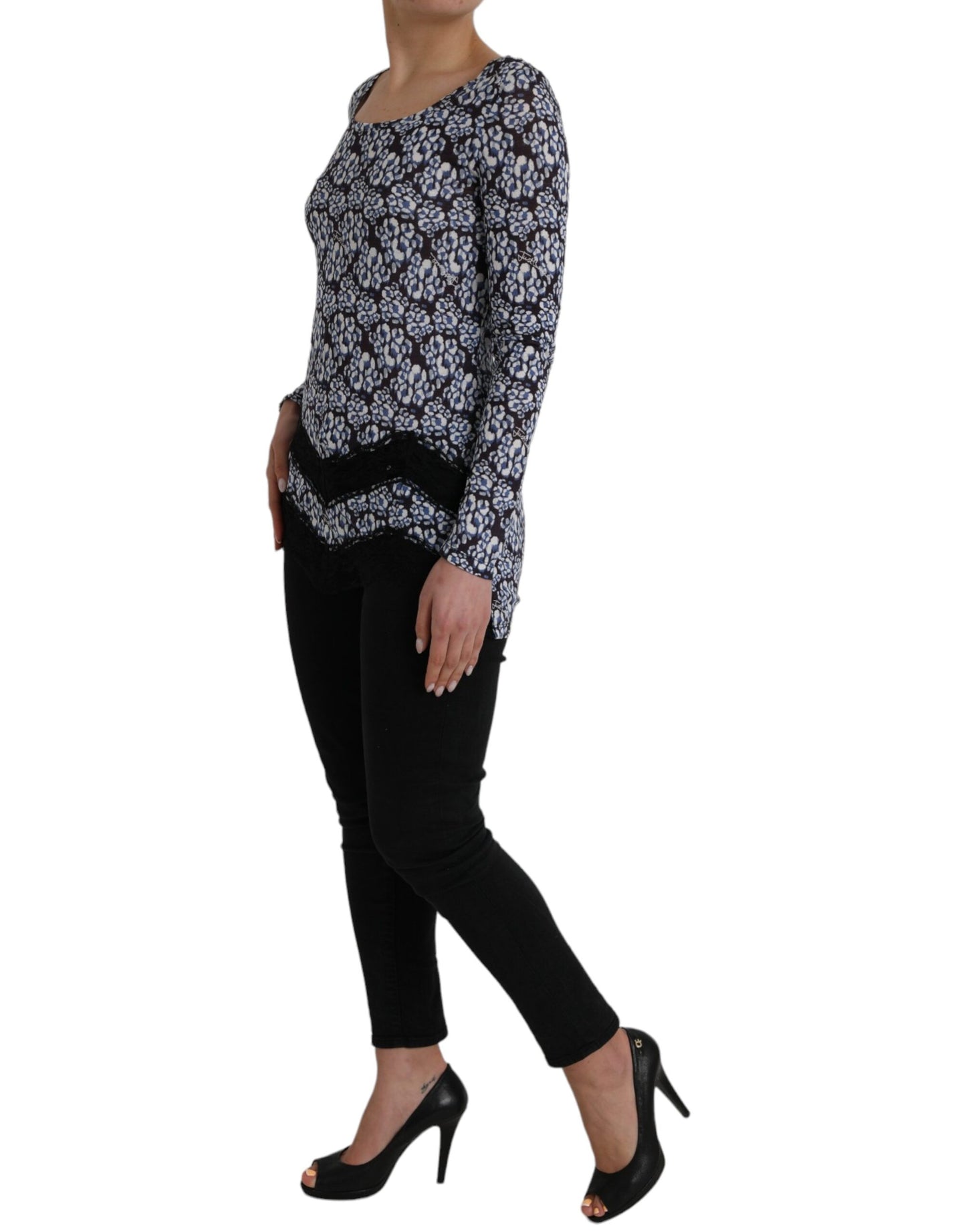 Blusa interior de manga larga con encaje floral azul