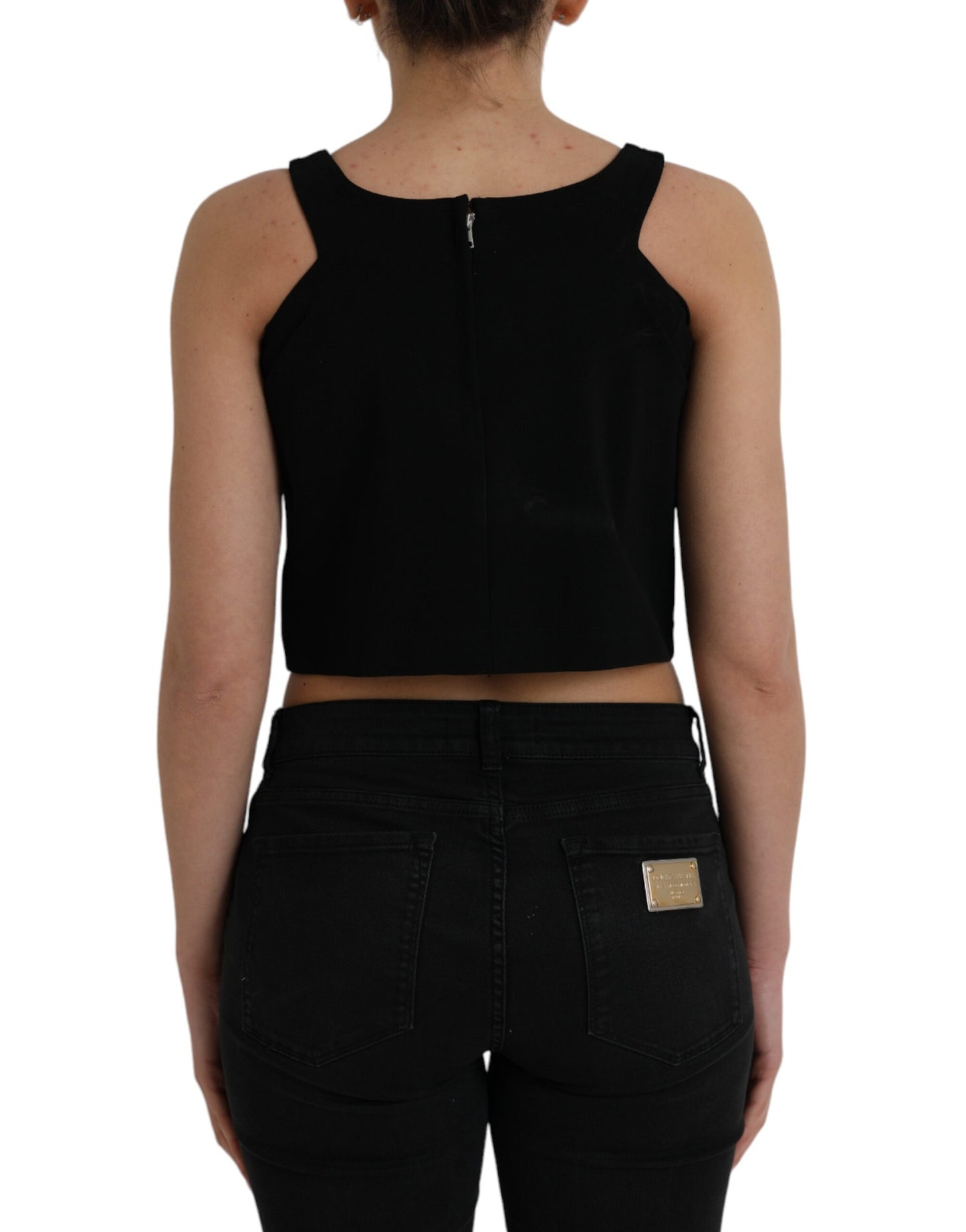 Top corto negro sin mangas con cuello redondo