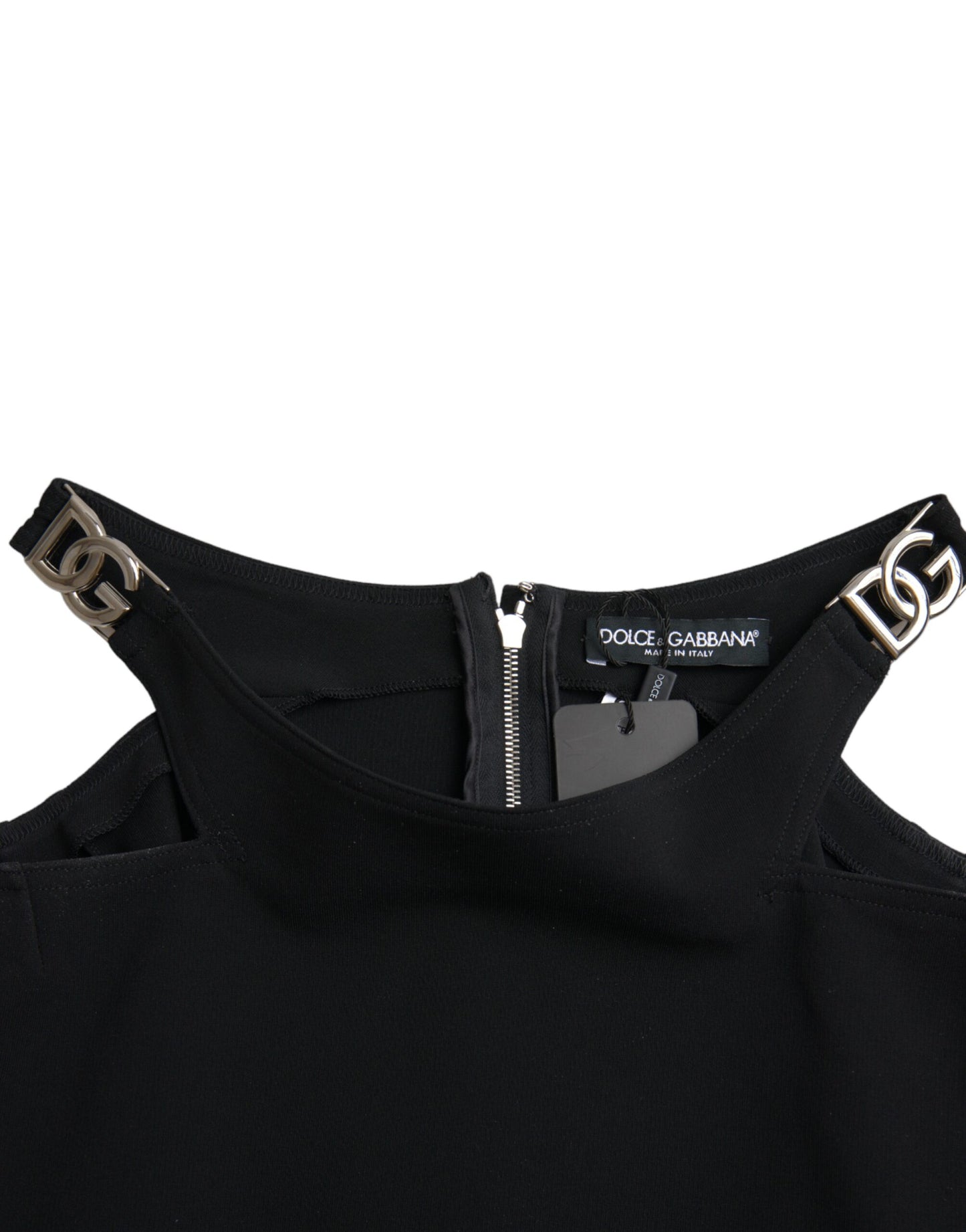 Top corto negro sin mangas con cuello redondo