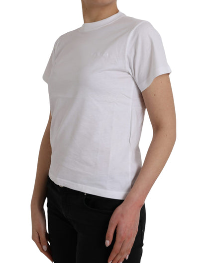 Camiseta blanca de algodón con cuello redondo y manga corta
