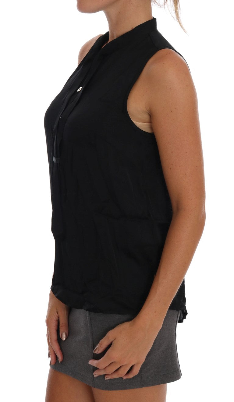Blusa negra elegante sin mangas