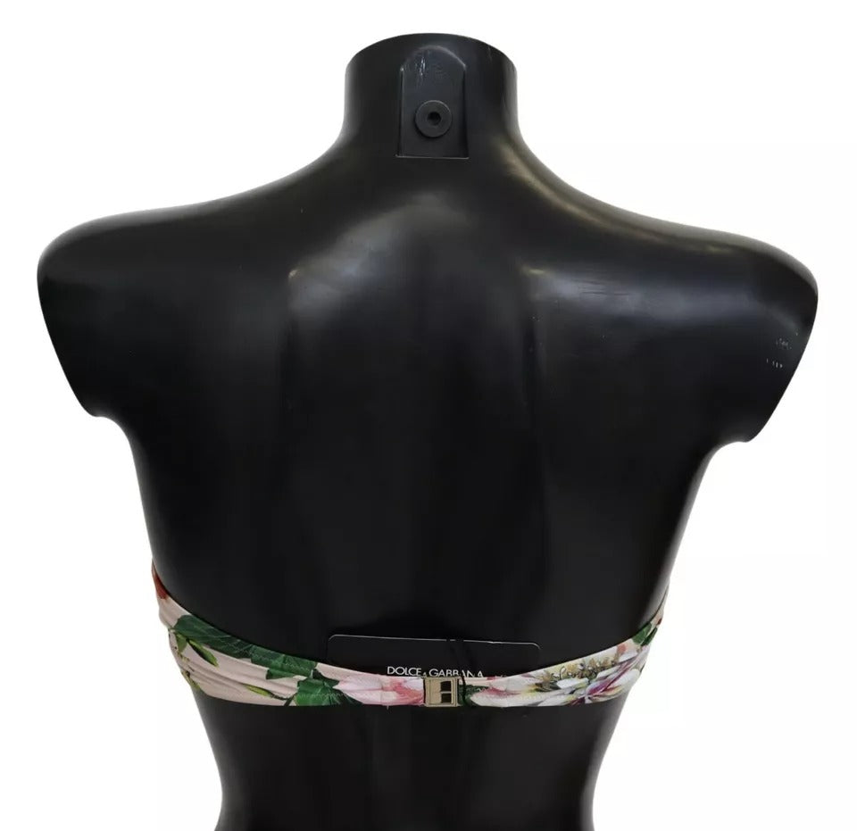 Traje de baño con estampado floral rosa y parte superior de bikini para la playa