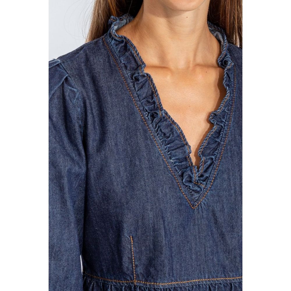 Elegante vestido acampanado de mezclilla azul oscuro