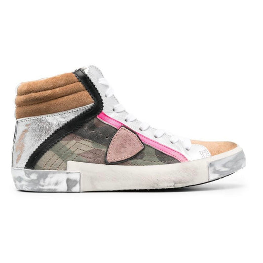 Zapatillas altas verde militar con detalles de cuero