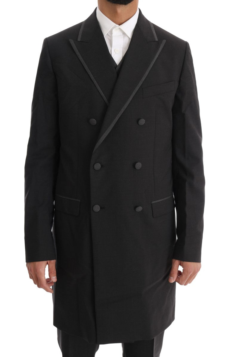 Elegante traje gris cruzado de lana