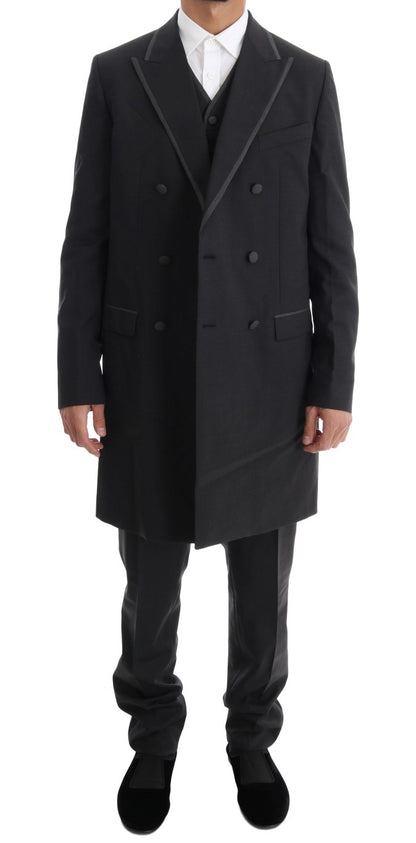 Elegante traje gris cruzado de lana