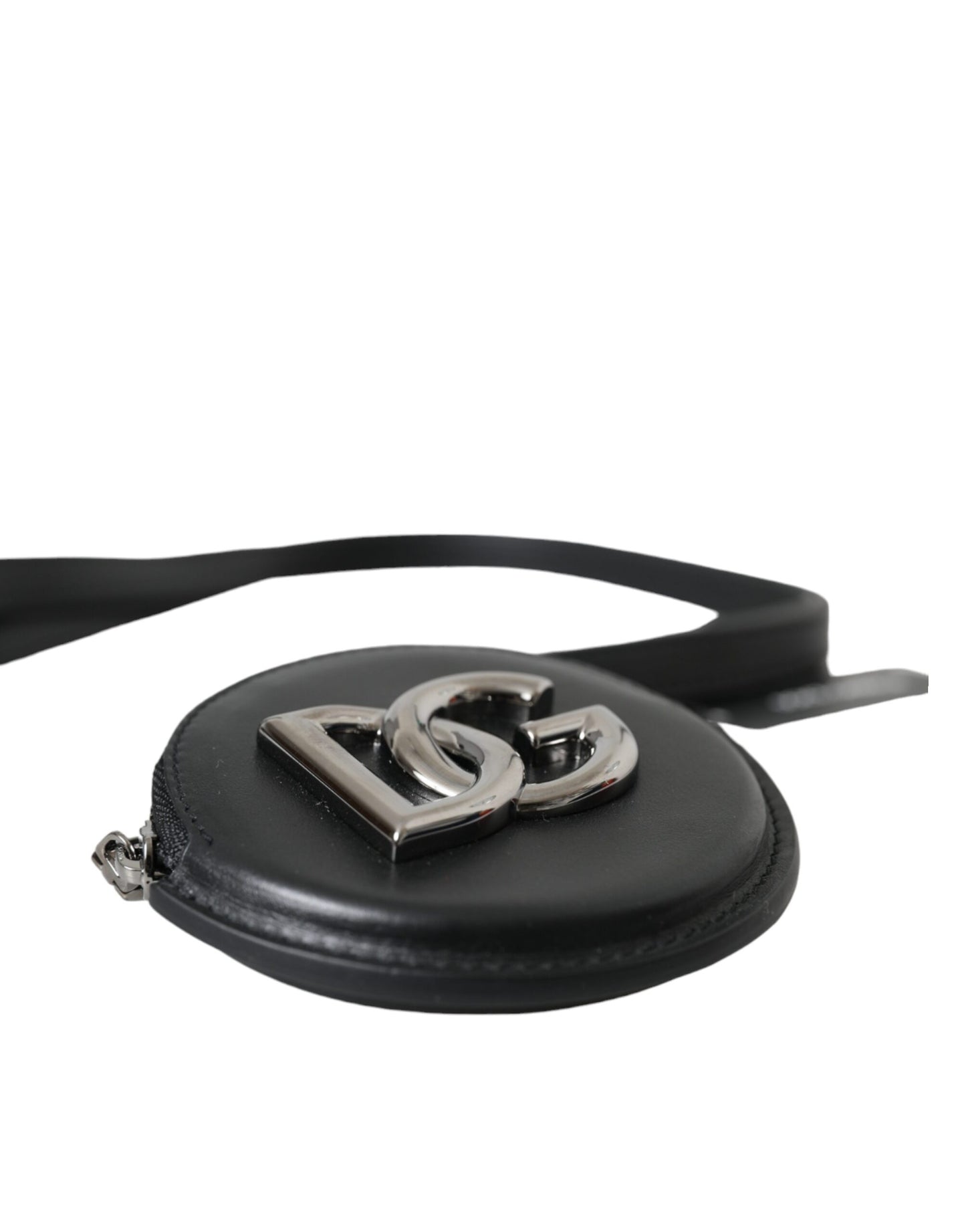 Monedero redondo de cuero negro con logotipo de DG y cordón