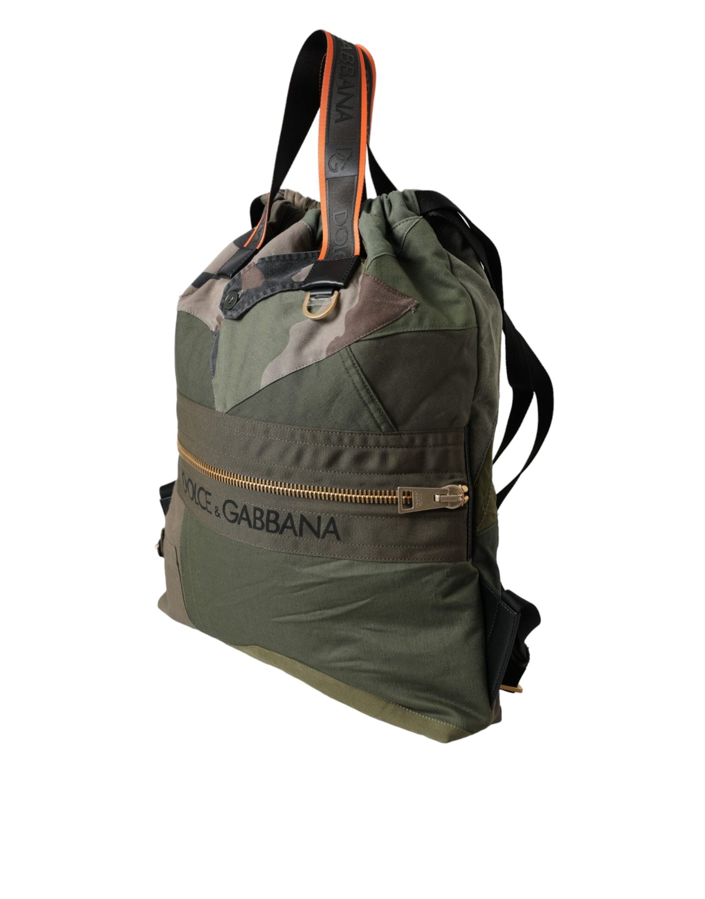 Mochila con parches de color verde militar