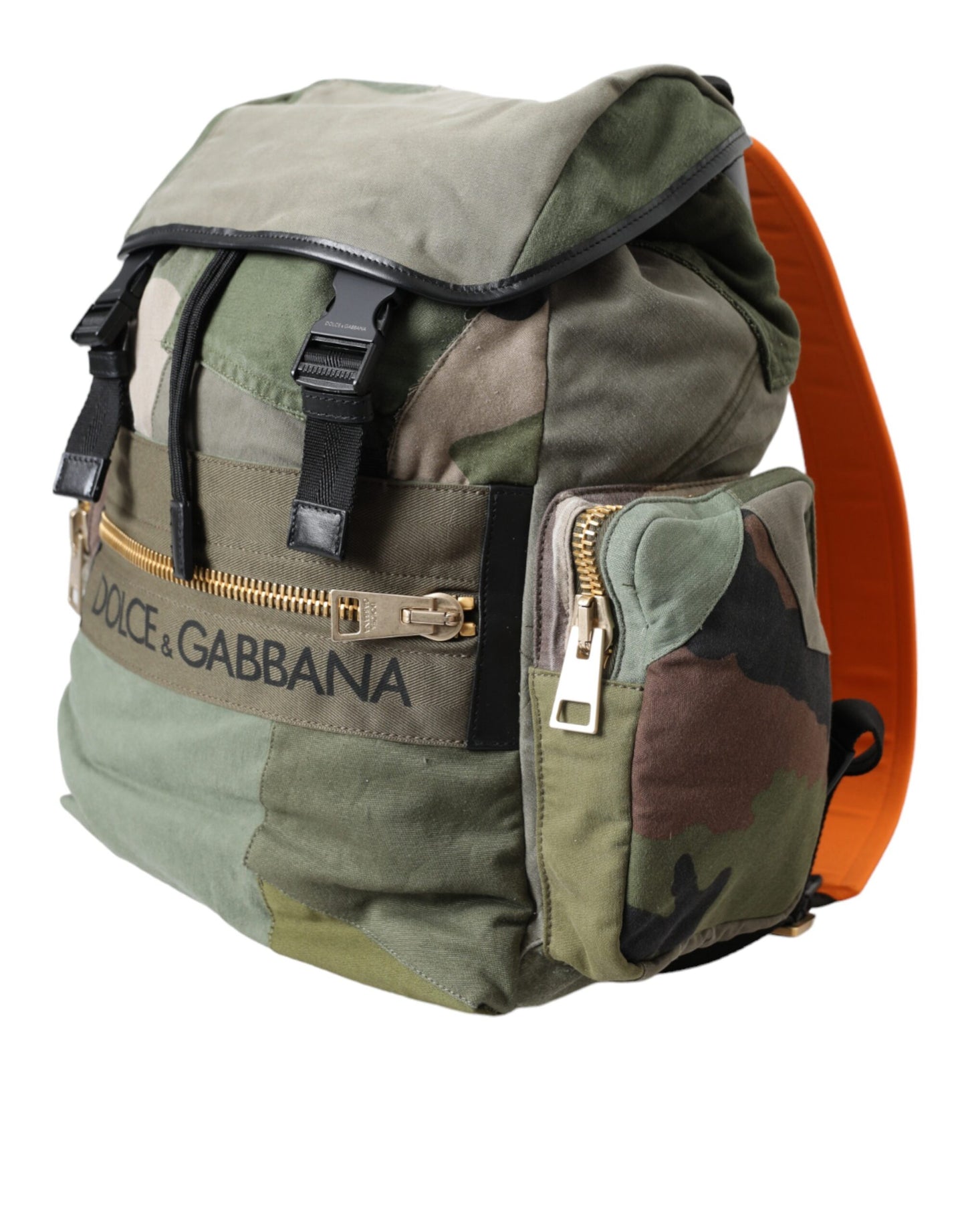 Mochila con parches de color verde militar