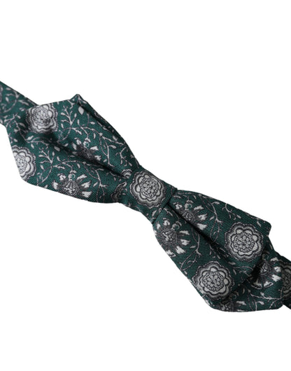 Pajarita de seda verde con estampado floral ajustable para hombre