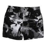 Traje de baño corto con estampado de camuflaje multicolor y logotipo de DG