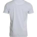 Camiseta blanca de algodón con cuello redondo y manga corta