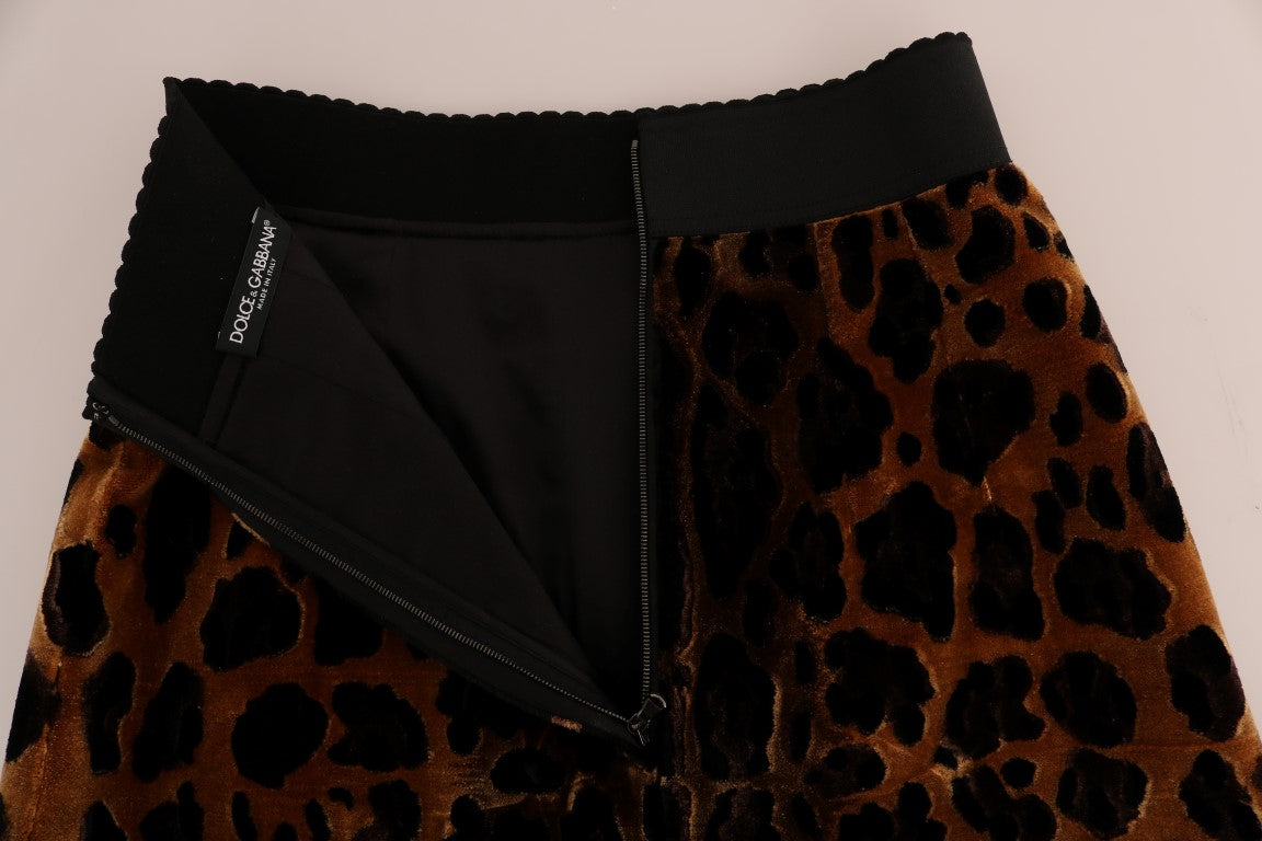 Falda elegante de corte A con estampado de leopardo