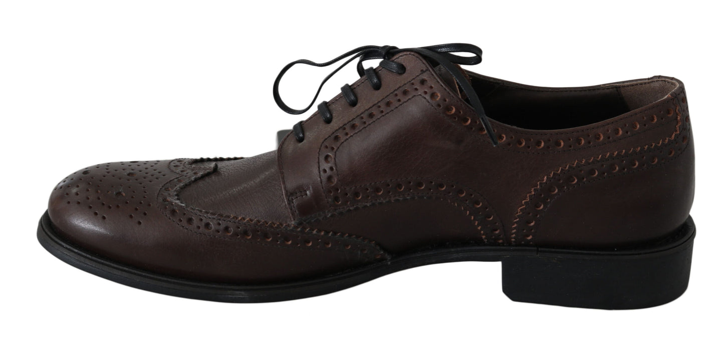 Elegantes zapatos Derby Brogue de cuero marrón