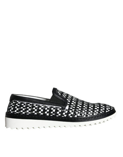 Mocasines tejidos en blanco y negro para hombre