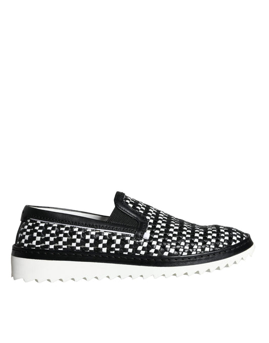 Mocasines tejidos en blanco y negro para hombre