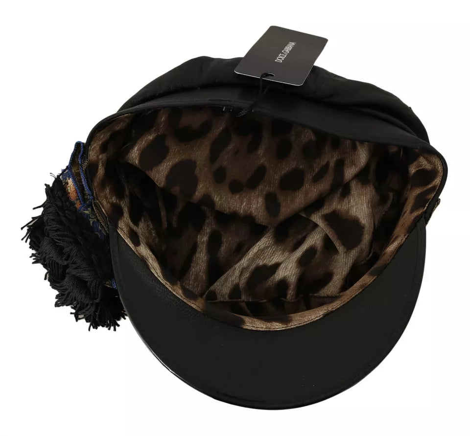 Gorra de violinista de cuero negro con cuentas de cristal y cinta dorada
