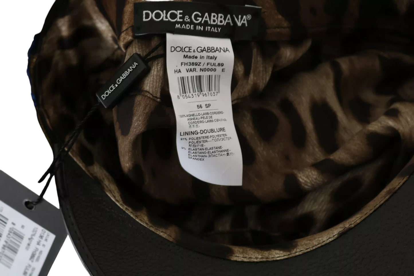 Gorra de violinista de cuero negro con cuentas de cristal y cinta dorada