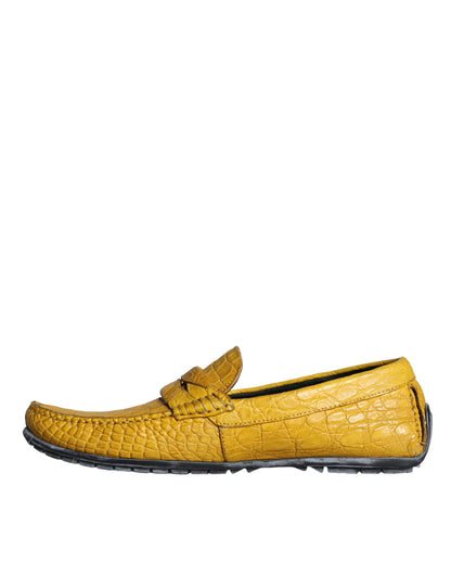 Mocasines de piel amarilla tipo mocasín