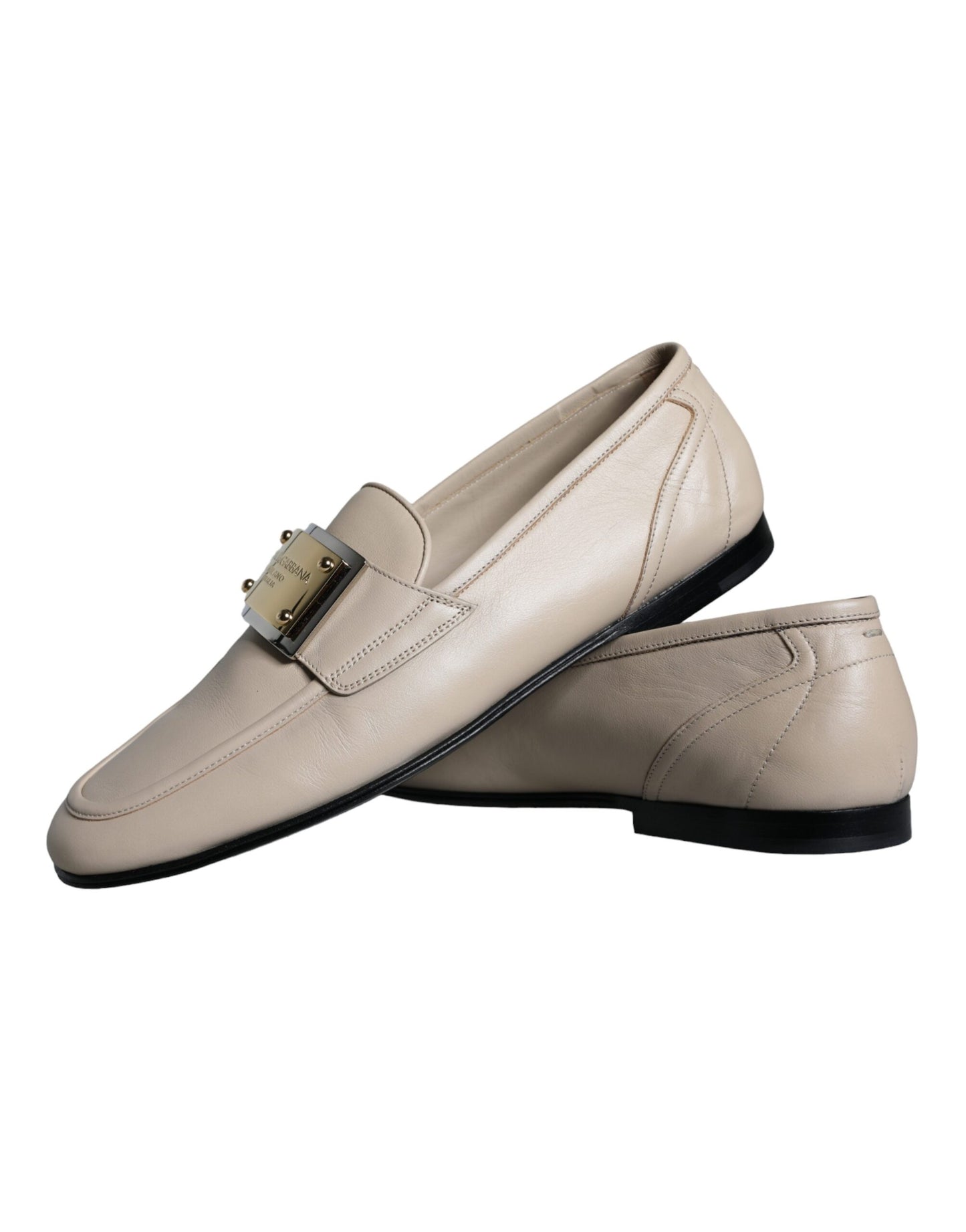 Mocasines de cuero beige con placa de logotipo para hombre