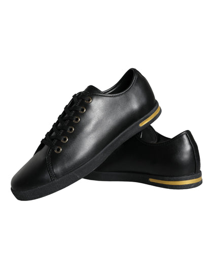 Zapatillas clásicas de cuero negro dorado