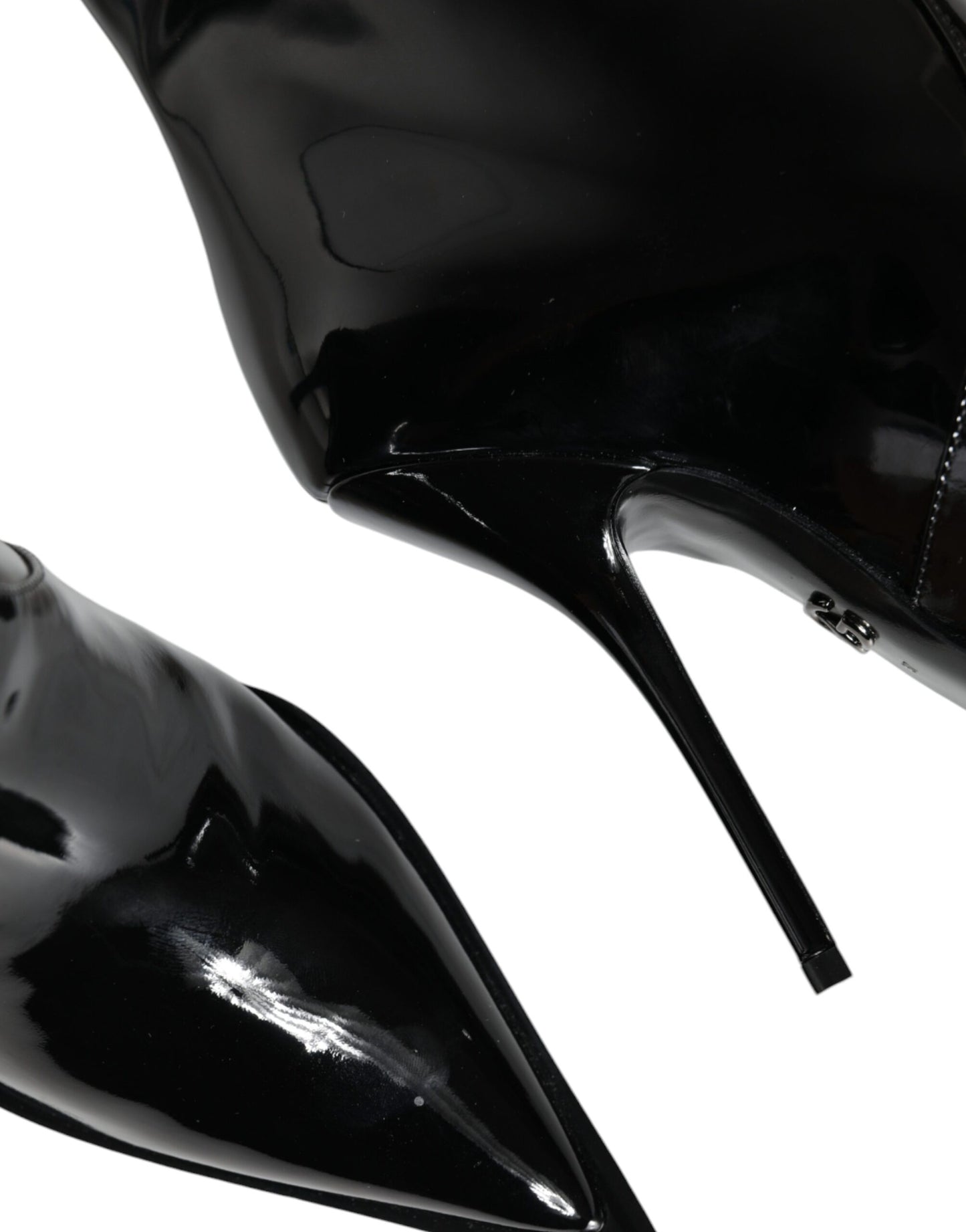 Botas de media pantorrilla de charol negro