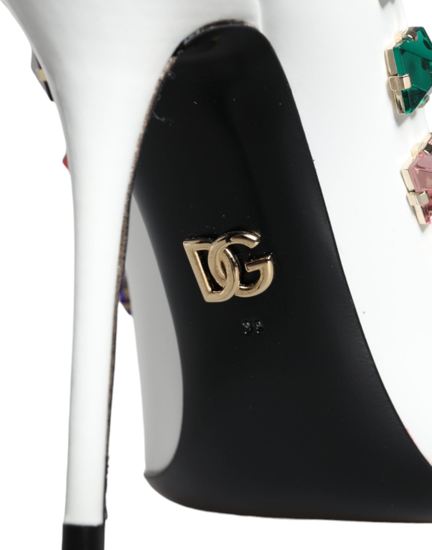 Zapatos de tacón alto de piel con cristales blancos