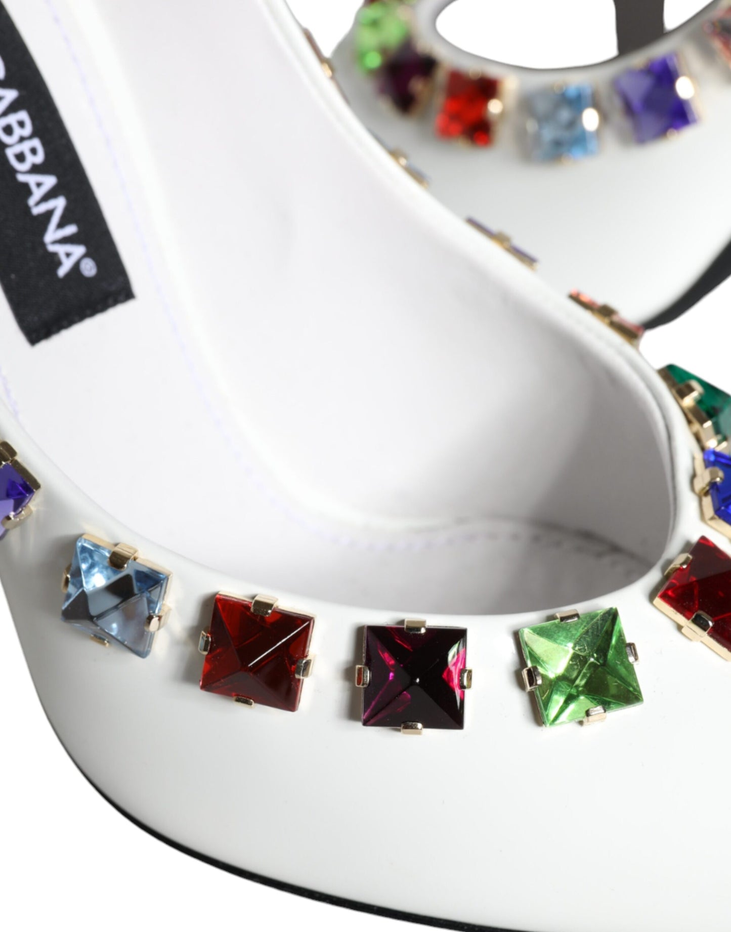 Zapatos de tacón alto de piel con cristales blancos