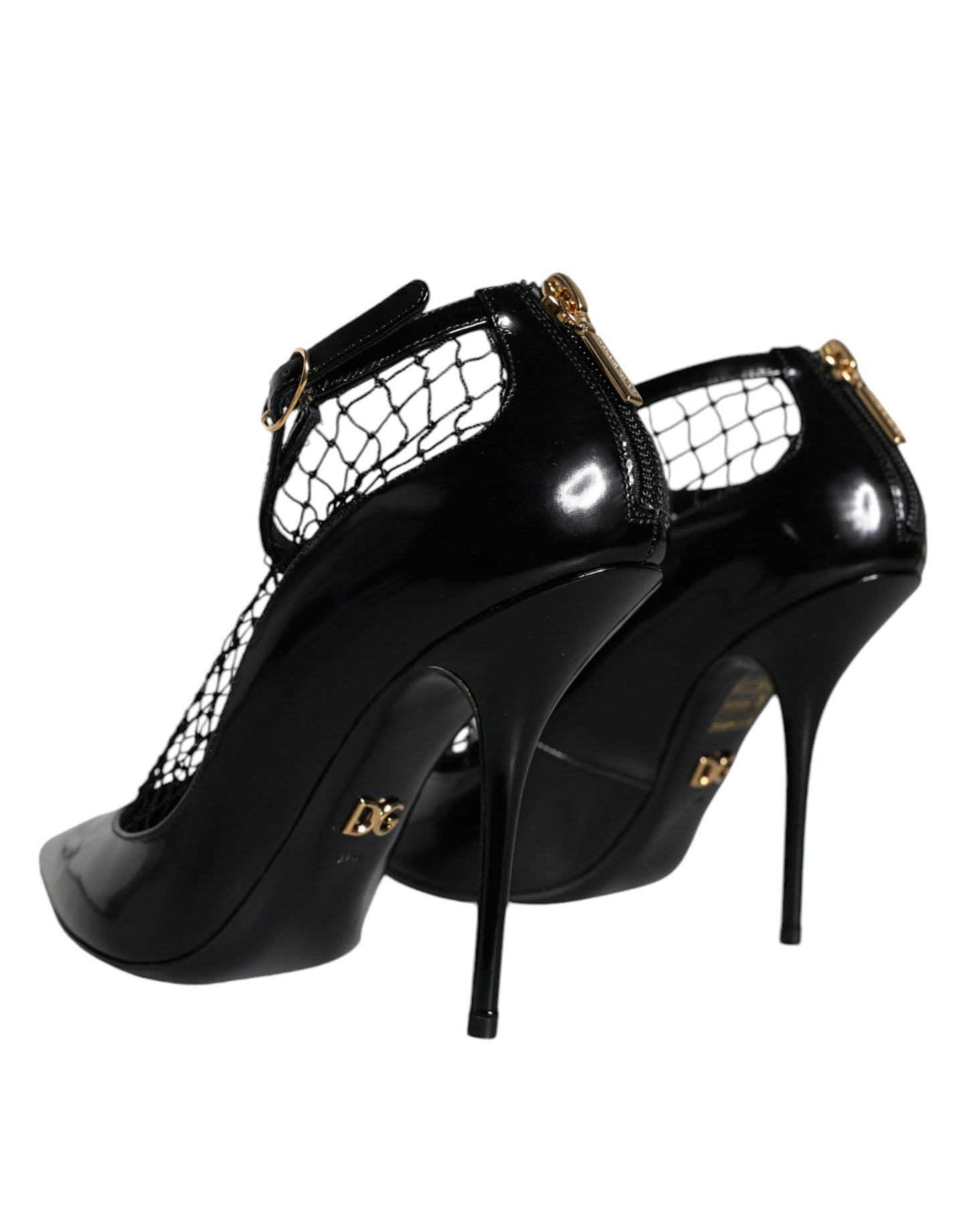 Zapatos de tacón de charol de malla negra