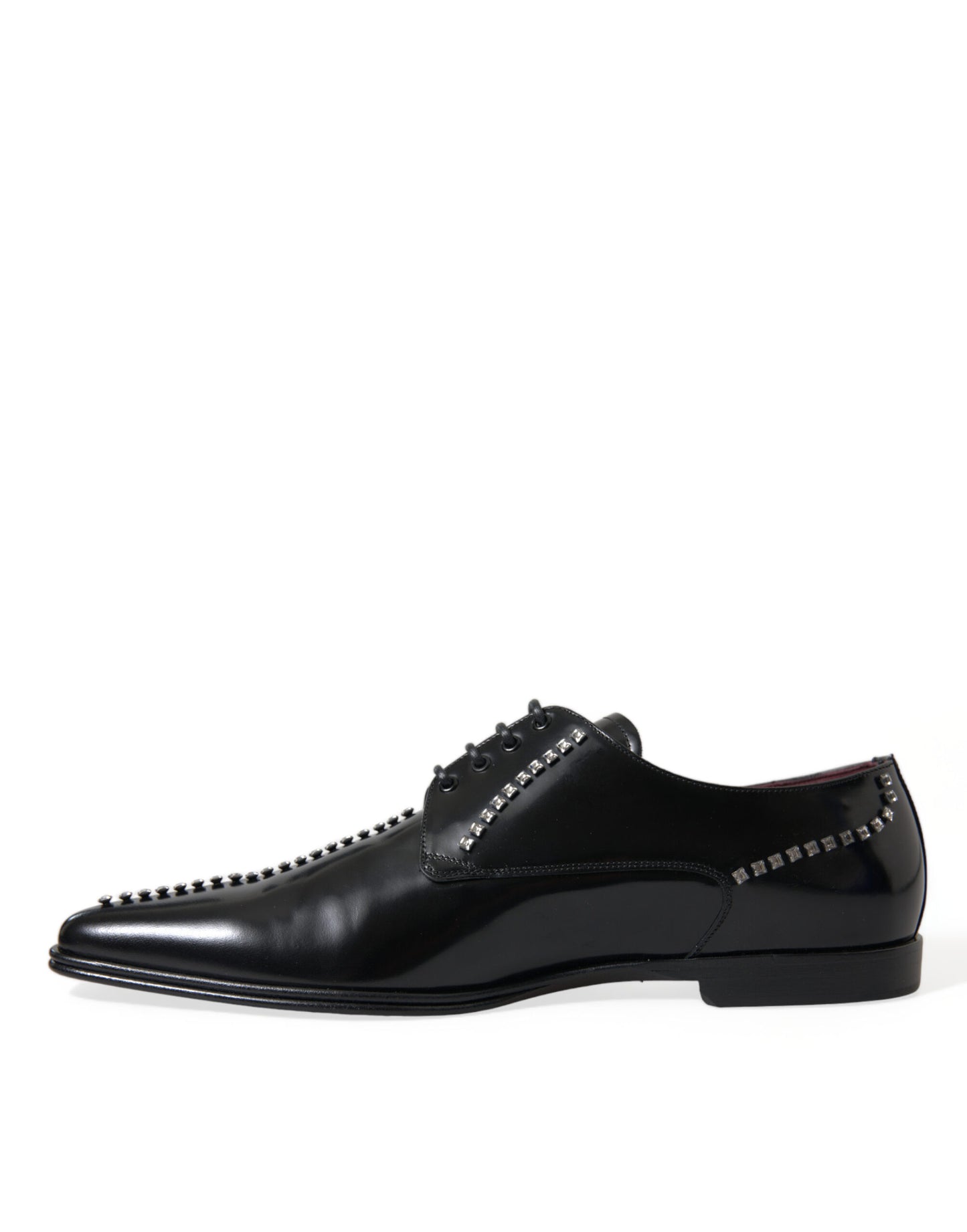 Zapatos formales de cuero negro con cristales
