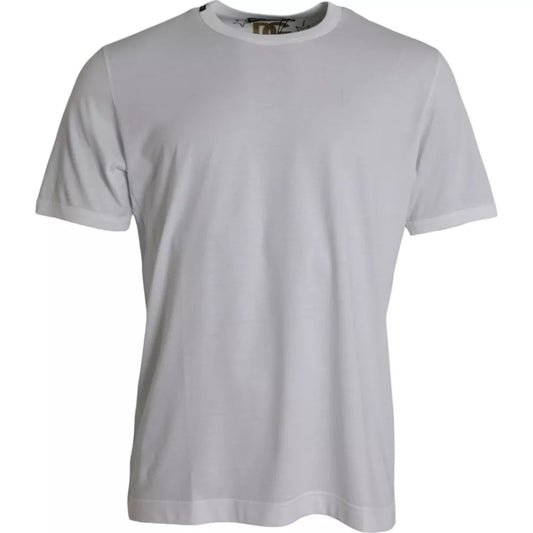 Camiseta blanca de algodón con cuello redondo y manga corta