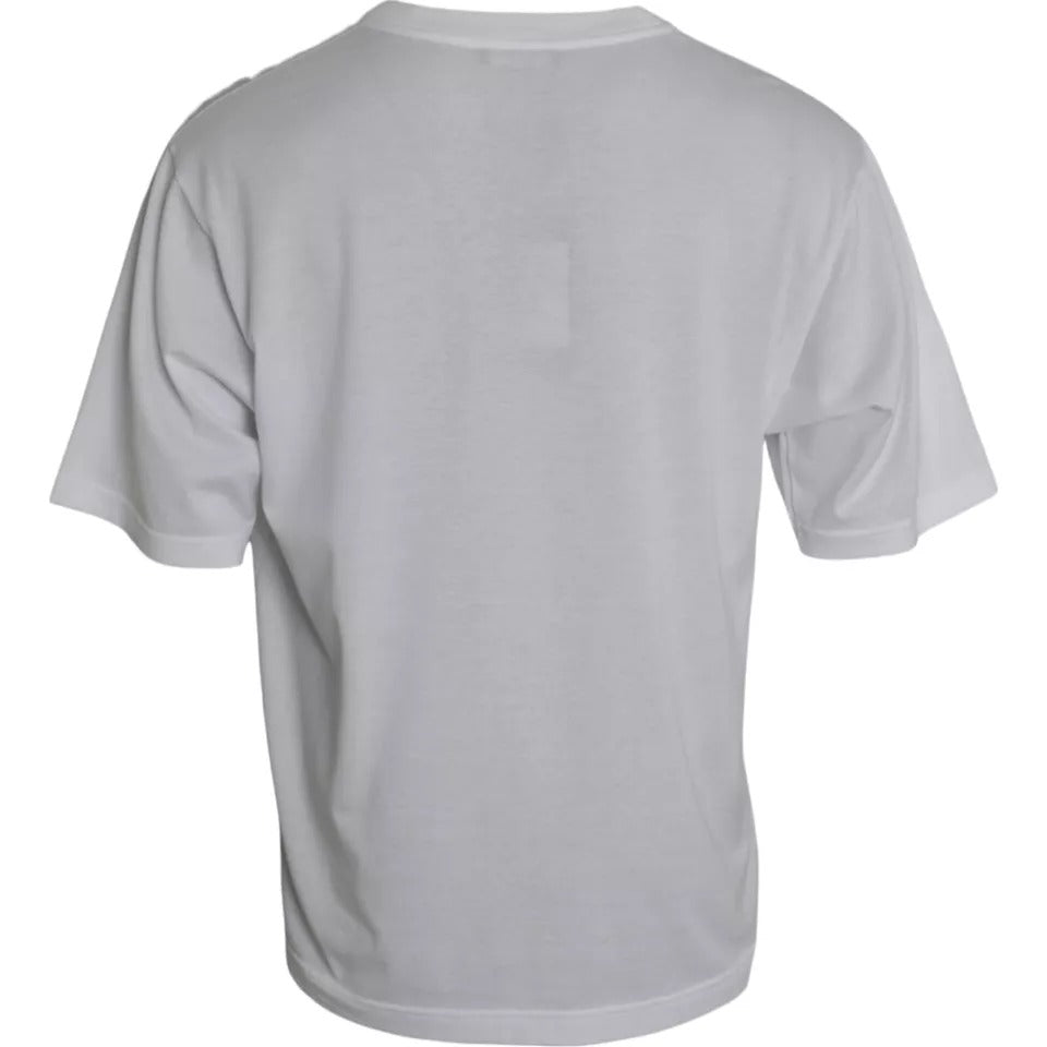 Camiseta blanca de algodón con cuello redondo y manga corta