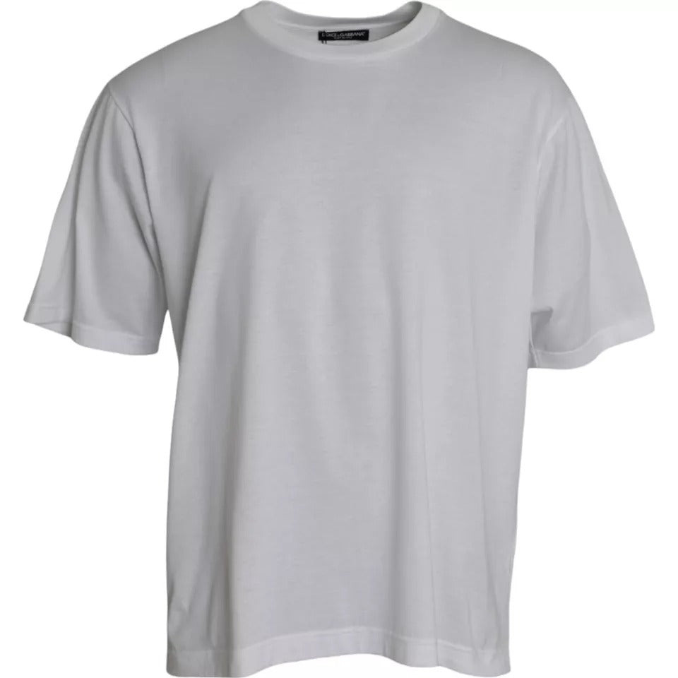 Camiseta blanca de algodón con cuello redondo y manga corta