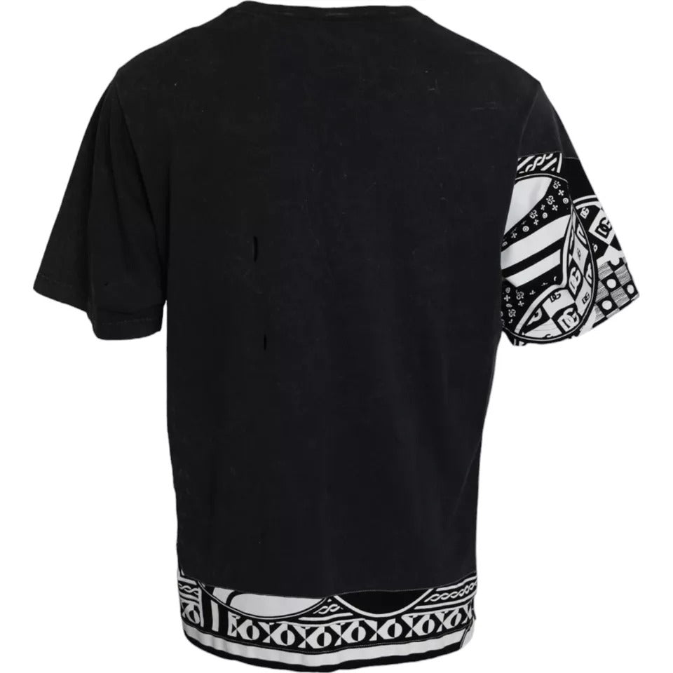 Camiseta negra de algodón de manga corta con estampado gráfico