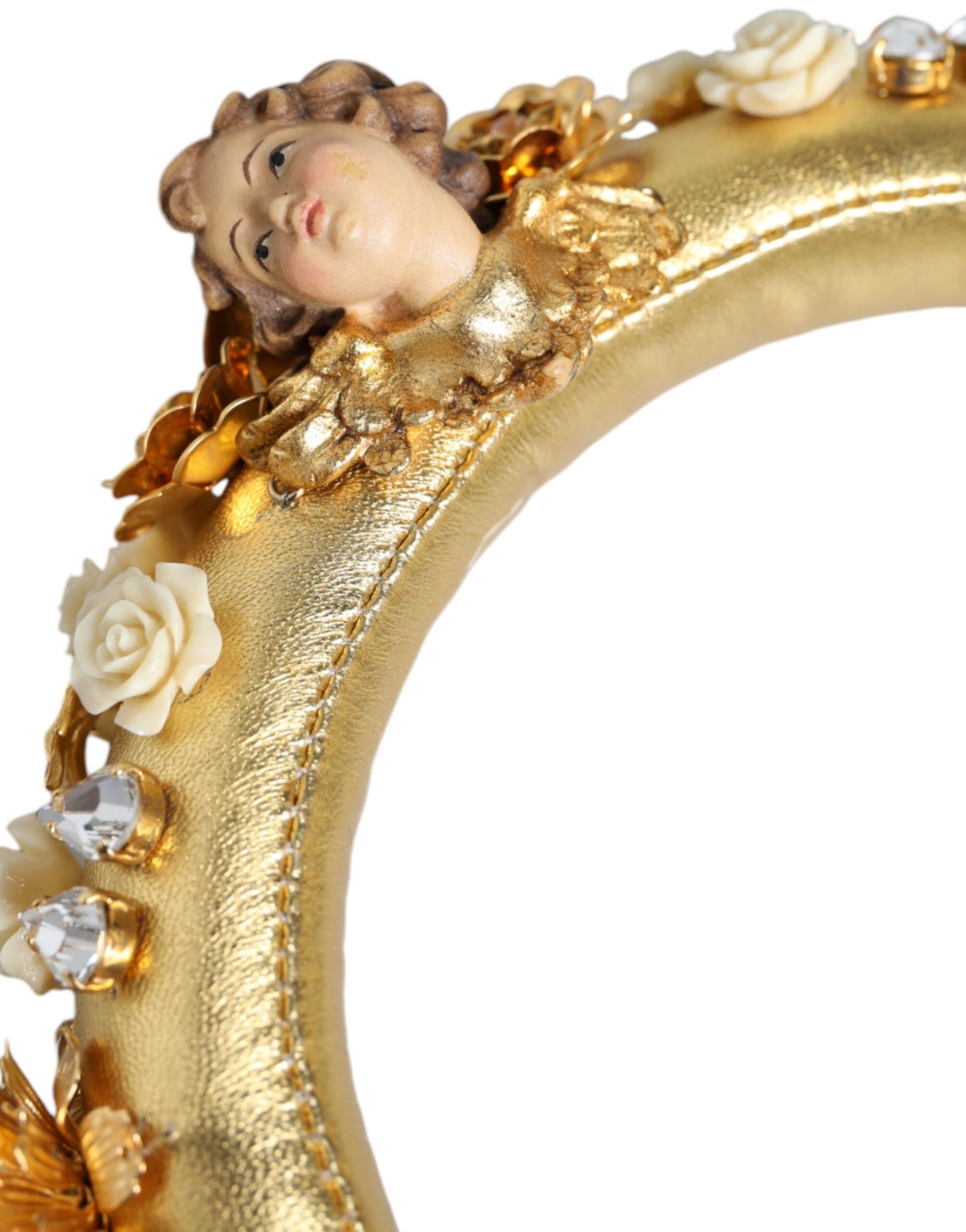 Auriculares de cuero dorado con diseño floral y ángel de cristal