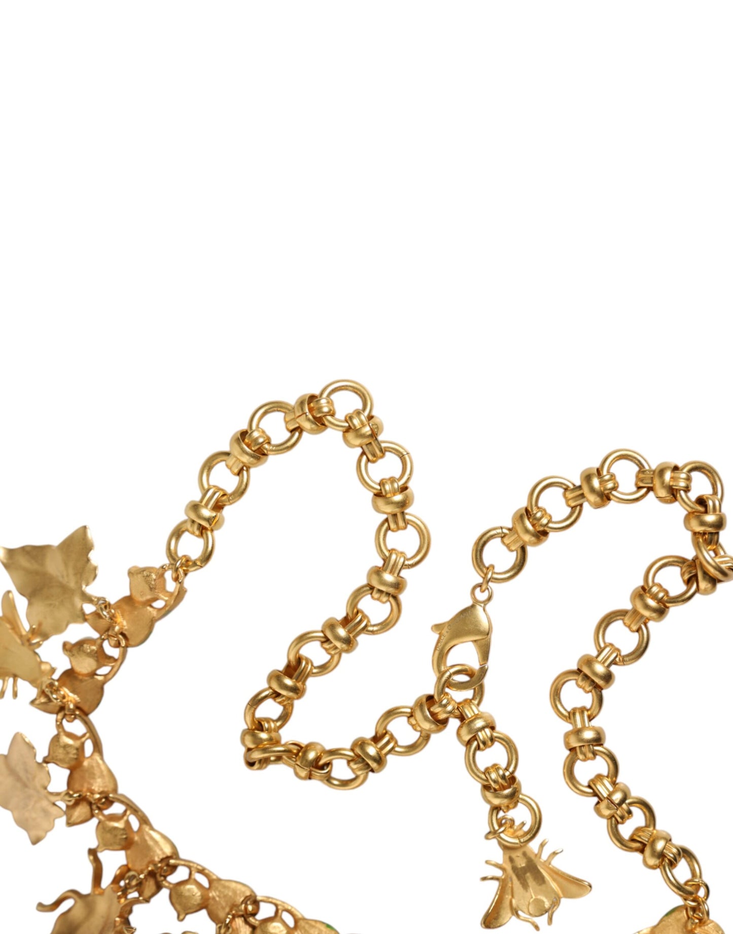 Collar llamativo con colgante de insecto de cristal de latón dorado