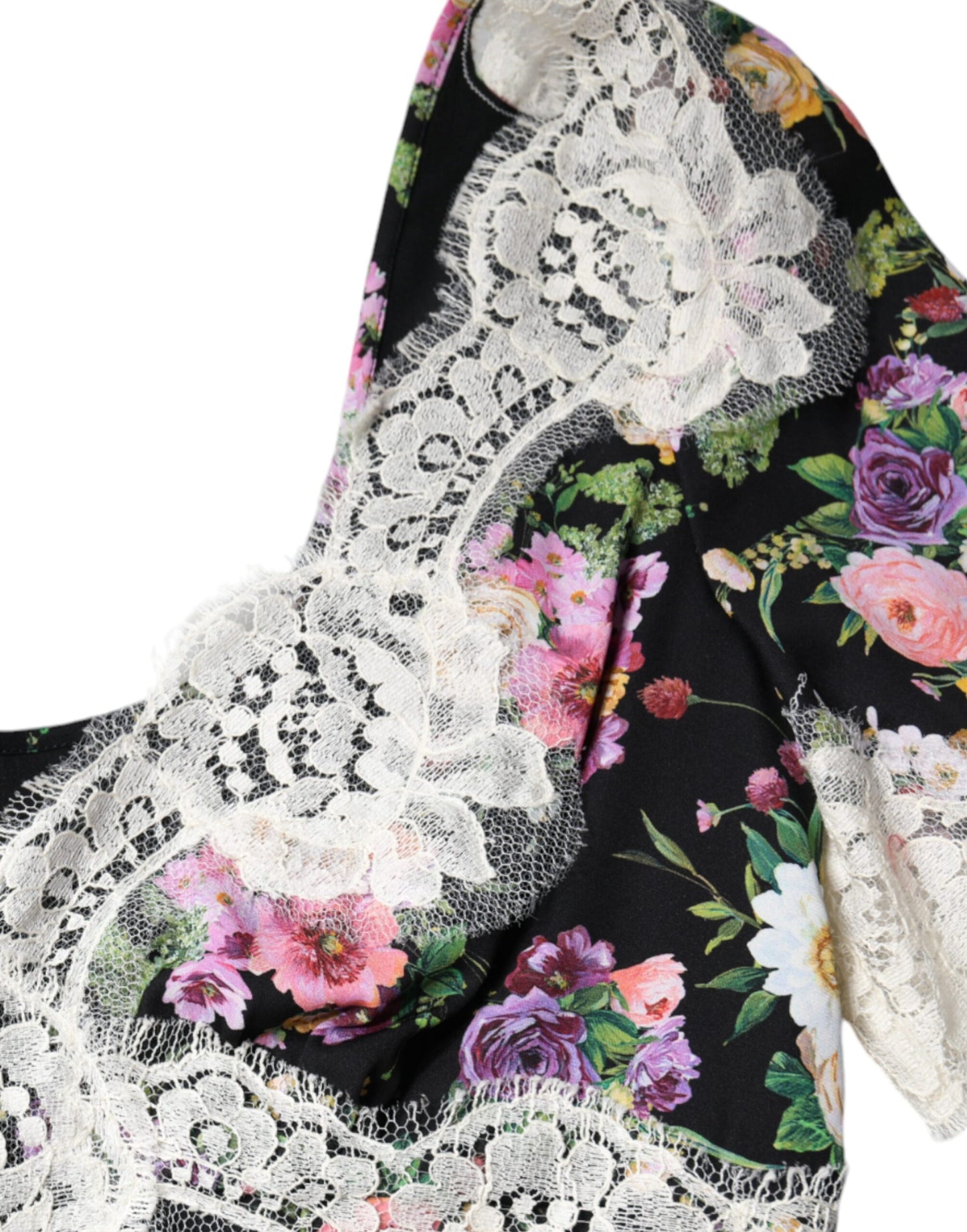 Blusa de manga corta con encaje floral negro