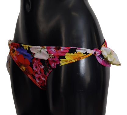 Traje de baño de bikini con estampado floral negro