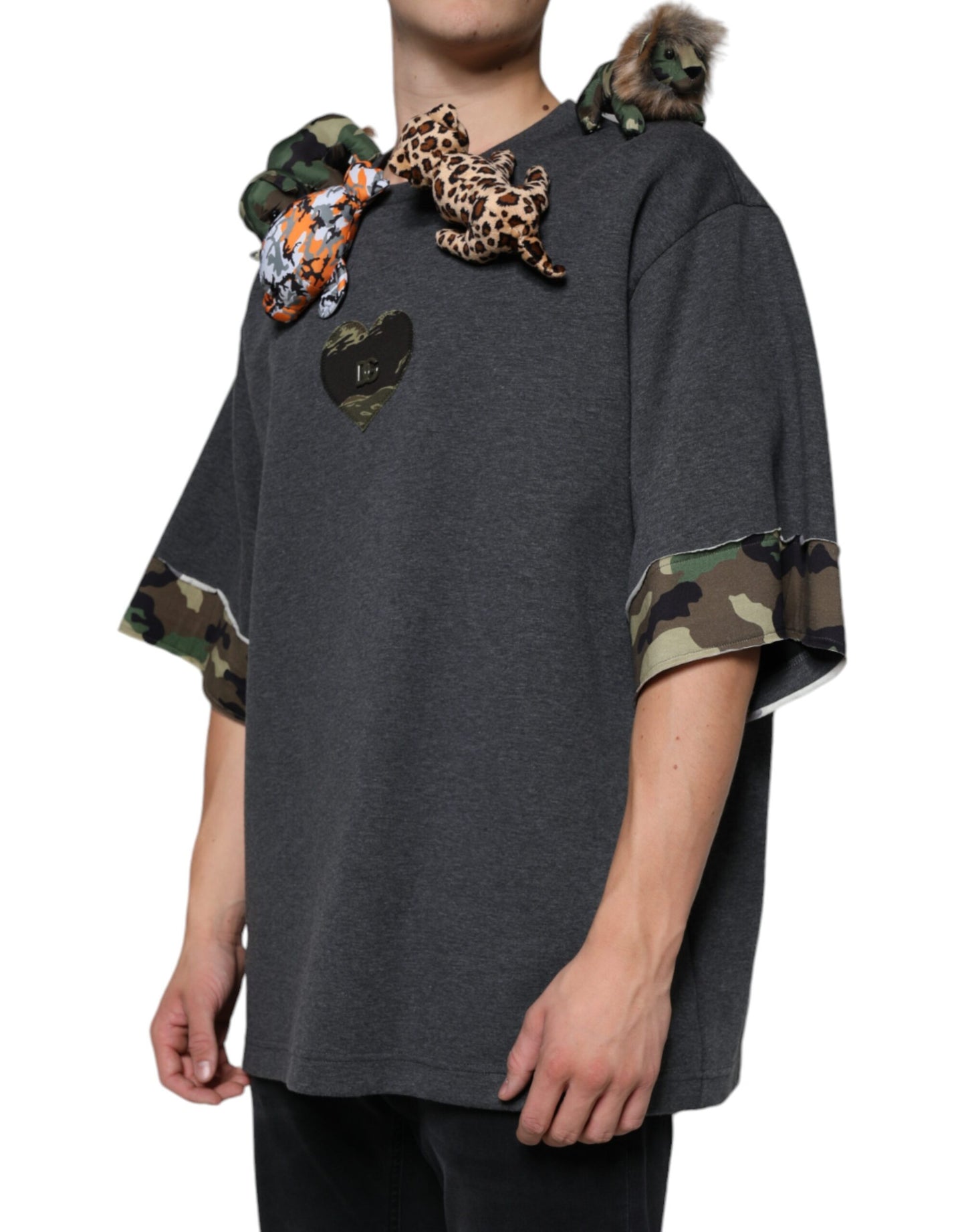 Camiseta de algodón con estampado de animales y camuflaje gris