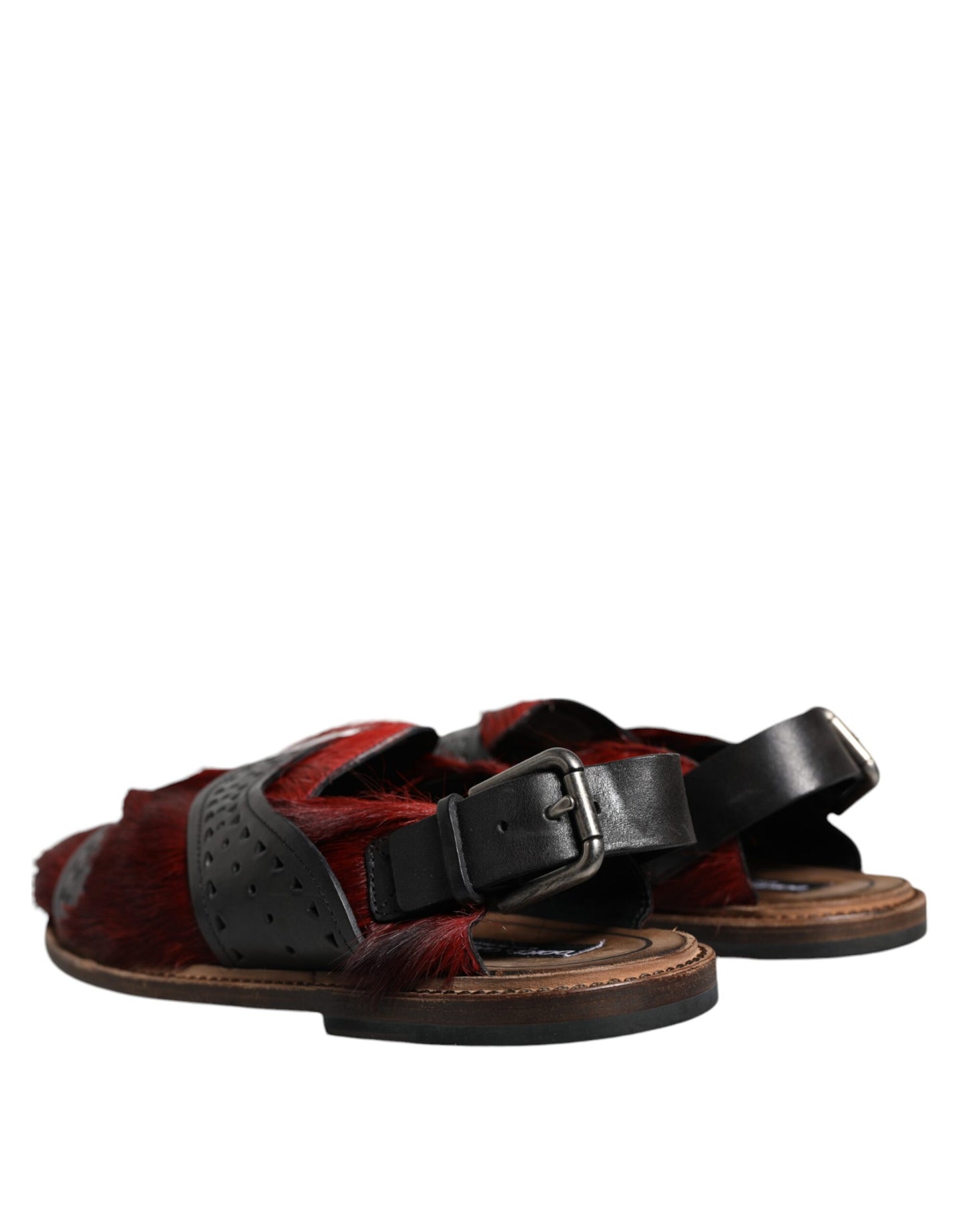 Sandalias de piel con pelo de gacela, color negro y rojo
