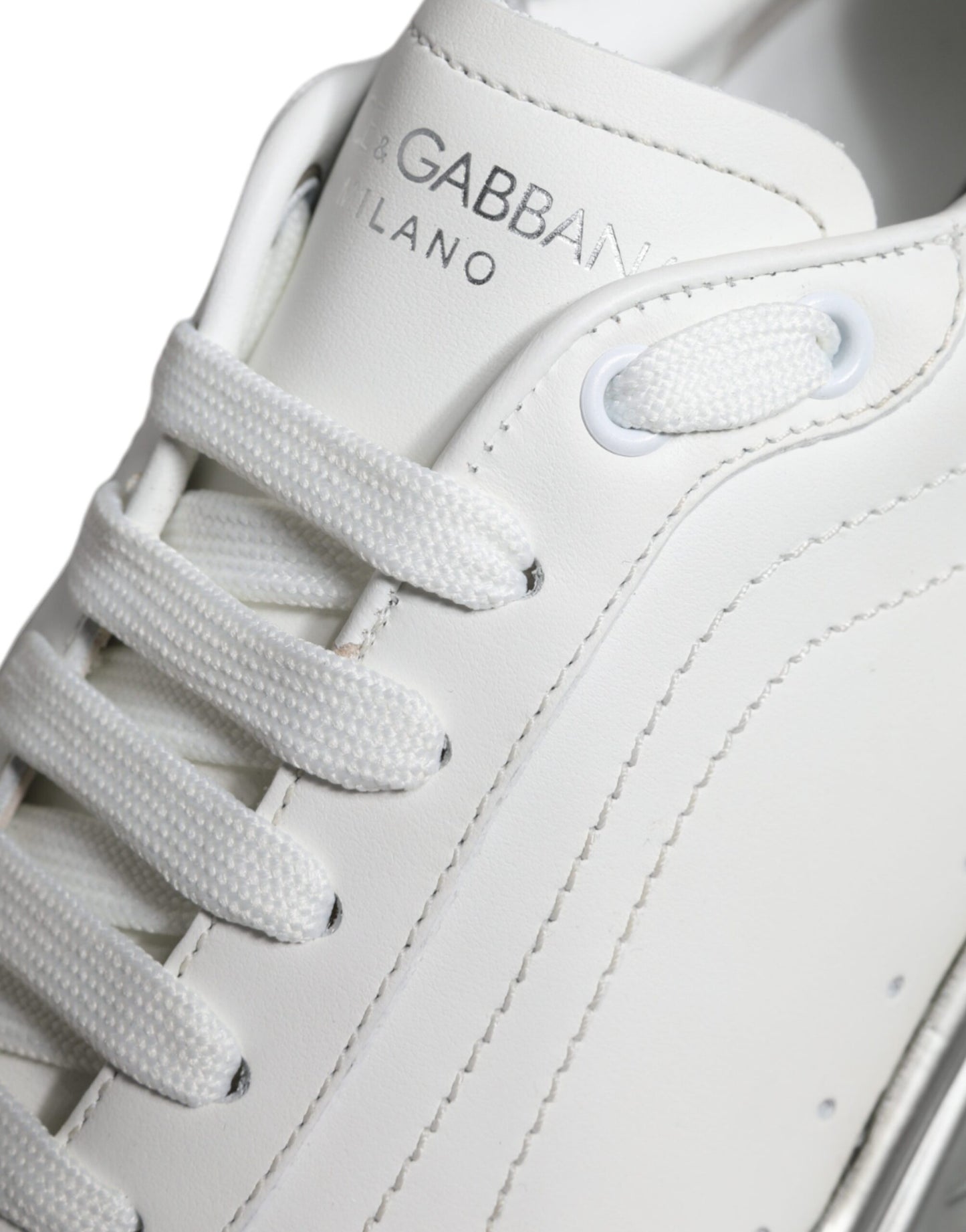 Zapatillas deportivas bajas Daymaster blancas y plateadas