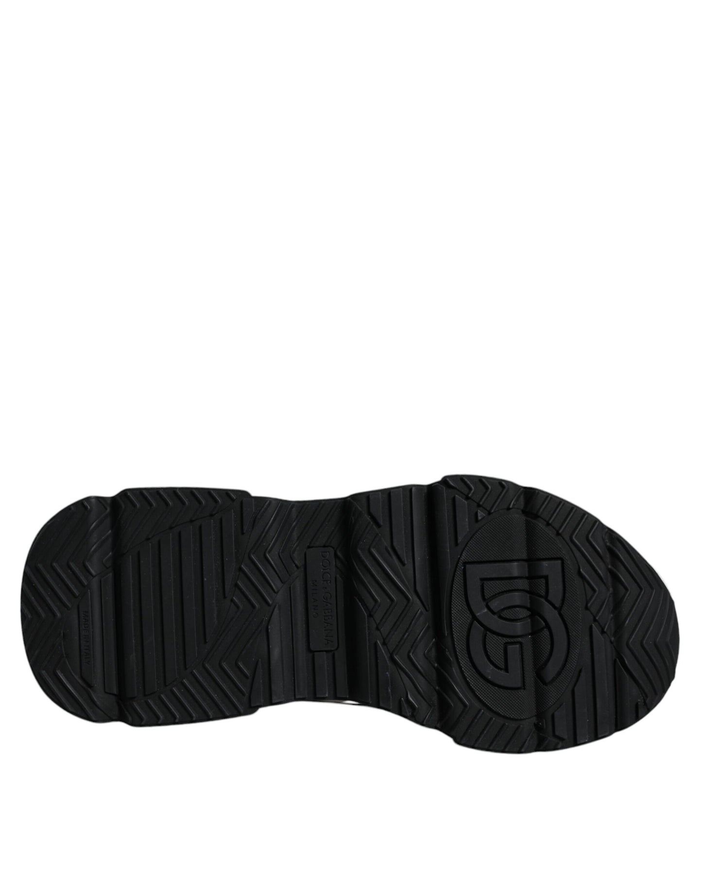 Zapatillas Daymaster blancas con placa del logotipo en negro