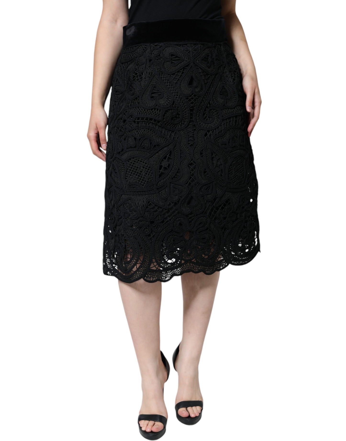 Falda tubo de cintura alta con encaje floral negro