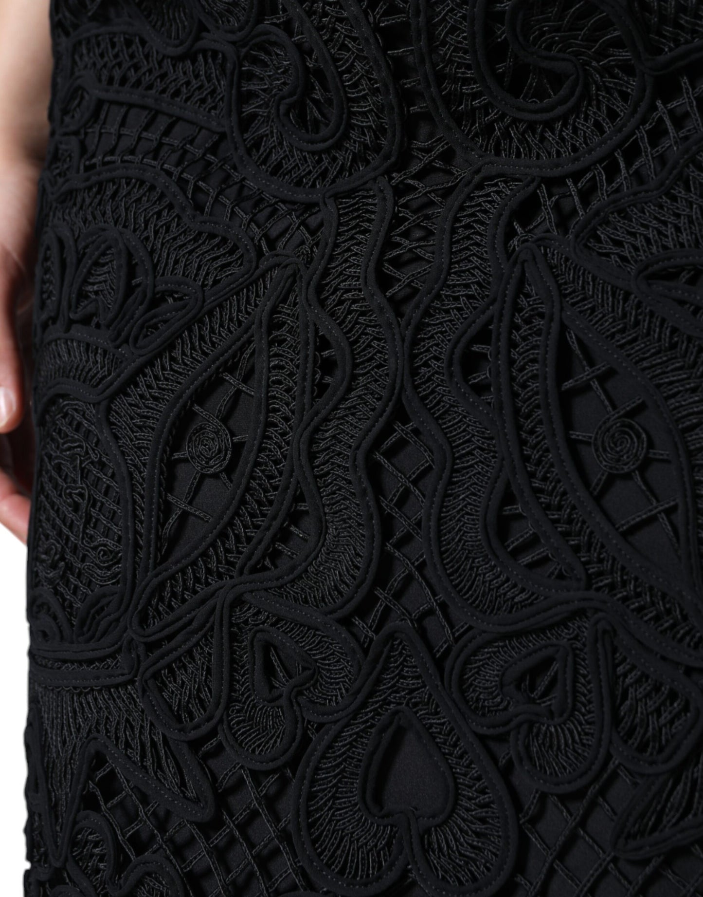 Falda tubo de cintura alta con encaje floral negro