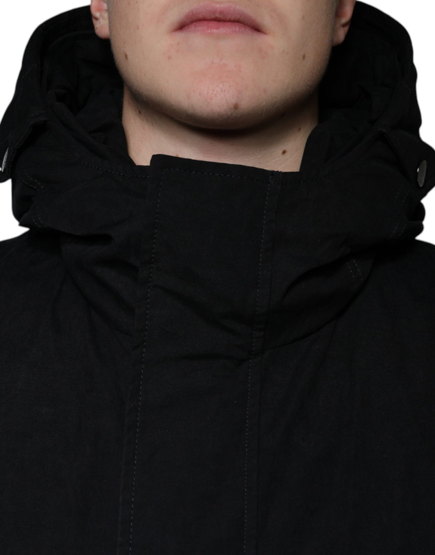 Chaqueta tipo gabardina de algodón tipo parka con capucha negra