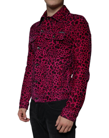 Chaqueta con cuello abotonado y estampado de leopardo fucsia